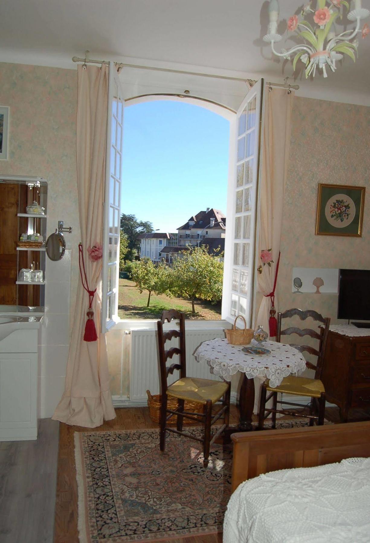 La Maison D'Antan Arzacq-Arraziguet Exterior foto